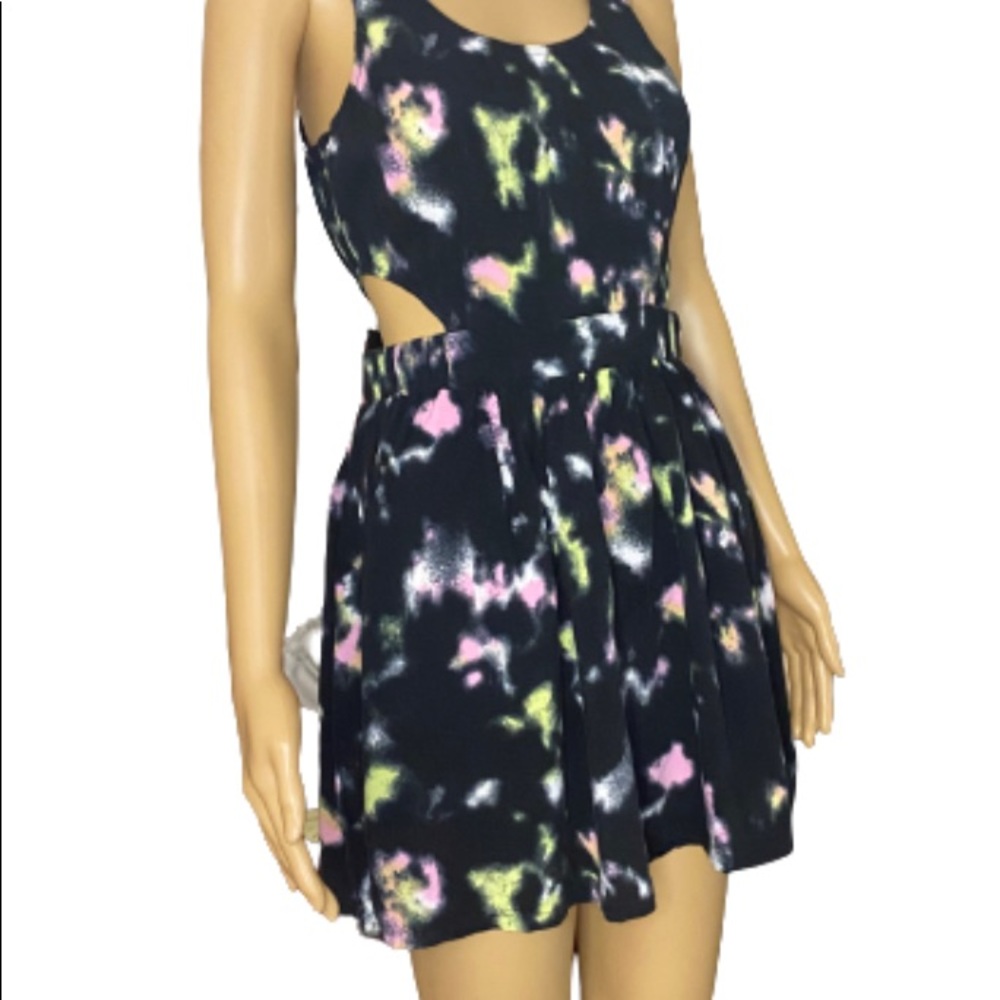 Material girl 80s style dress
